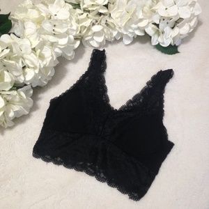 Fashion Black Lace Bralette with Padding